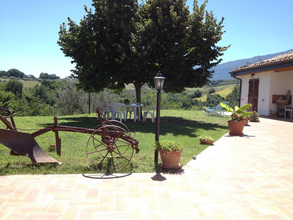 Вилла Masseria Spadone Civitella Casanova Экстерьер фото